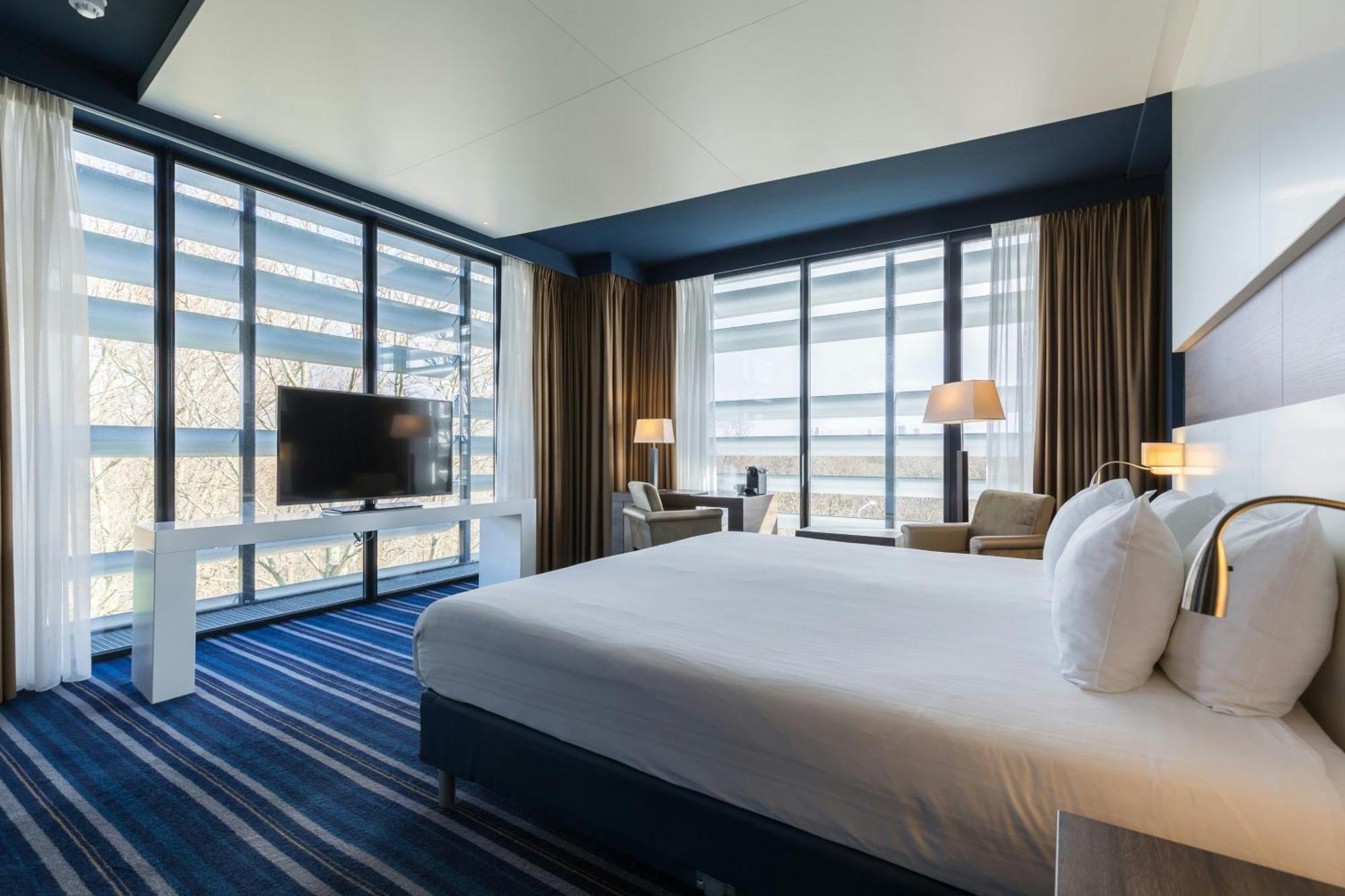 Deluxe Zimmer mit Kingsize-Bett