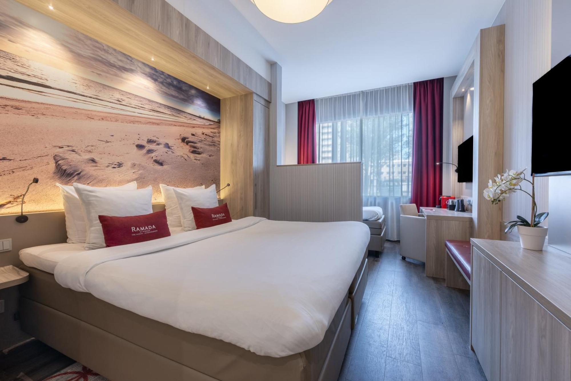 Deluxe Zimmer mit Kingsize-Bett und Dampfdusche