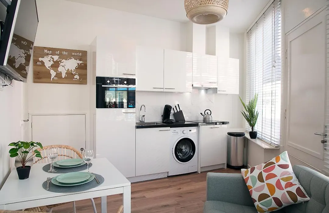 Four Star Apartments - Badhuisstraat-1