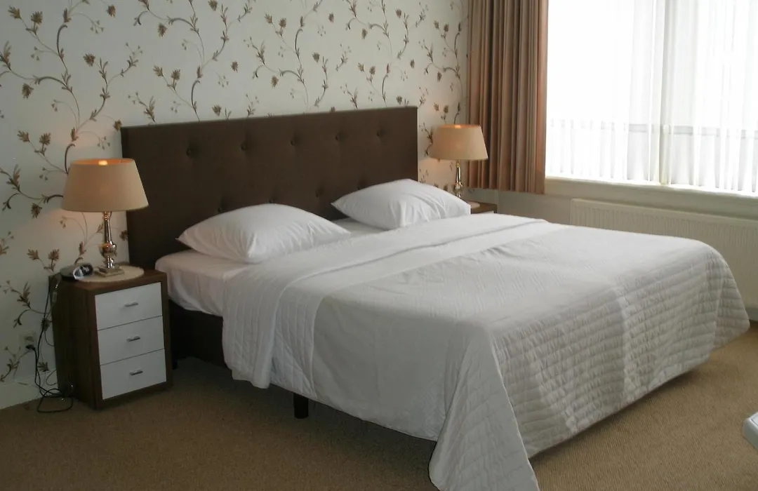 Hotel Excelsior-1