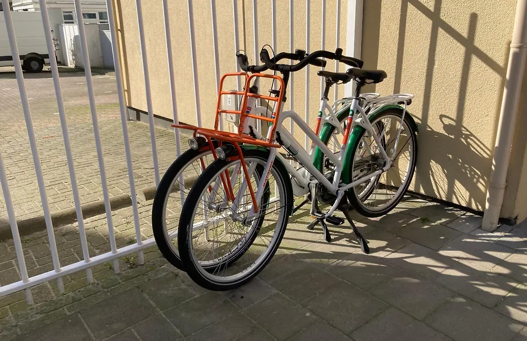 Beach House Bonna - Free Parking & Bikes-1