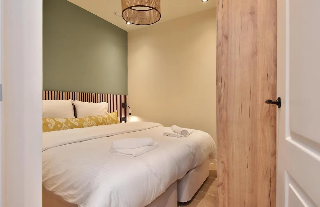 Curated apartment near Scheveningen beach-1