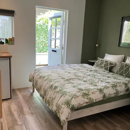 Antonia Beach House-2