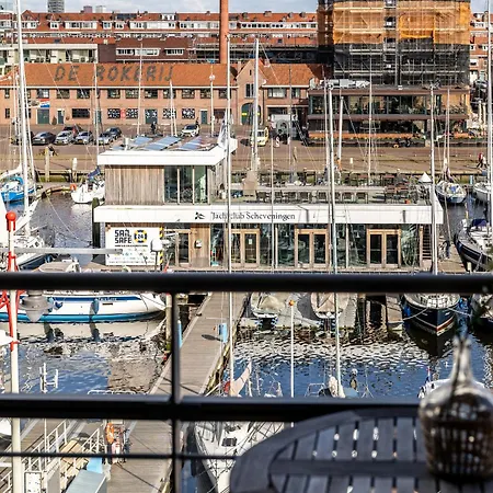 Bizstay Harbour I Scheveningen Apartments-3