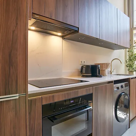 Seaside Design Apartment-3