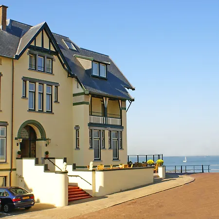 Boulevard Hotel Scheveningen-2