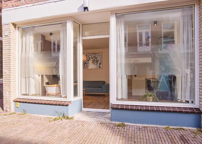 Curated Apartment Near Scheveningen Beach Den Haag
